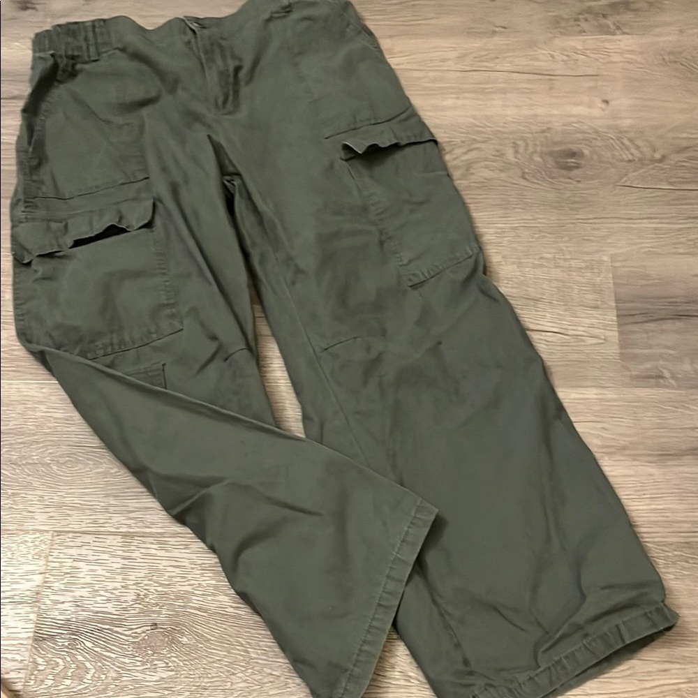 No Boundaries Green Cargo Pants Rugged Utility Design SZ 12-14